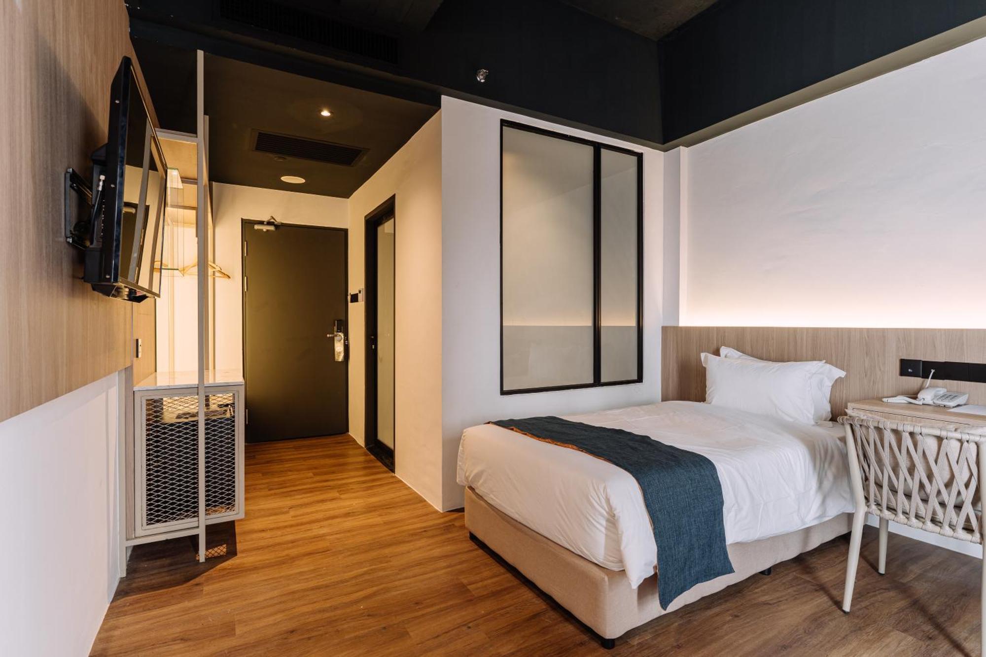 Impiana By Roxy Hotel Kuching Exterior foto