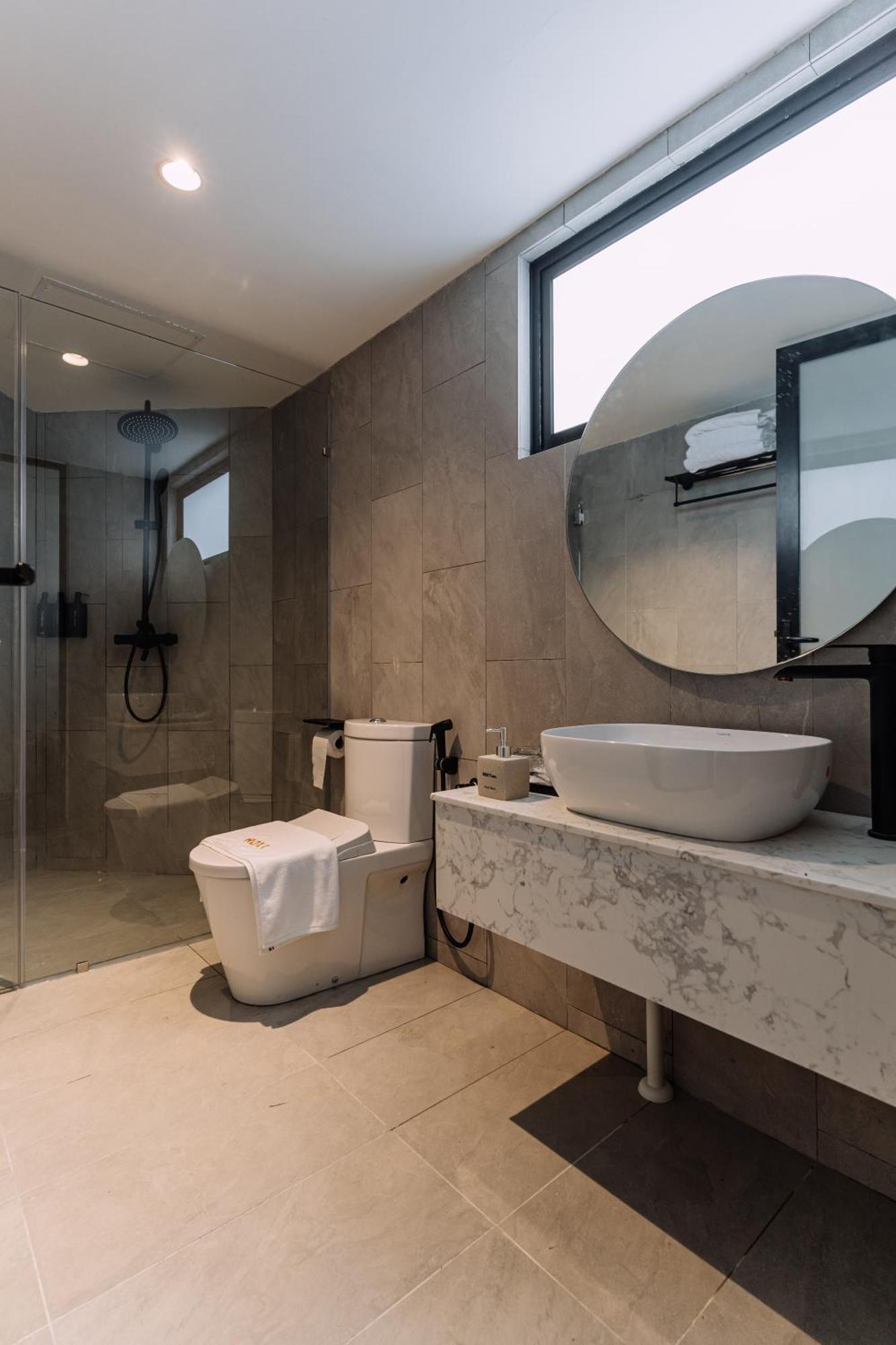 Impiana By Roxy Hotel Kuching Exterior foto